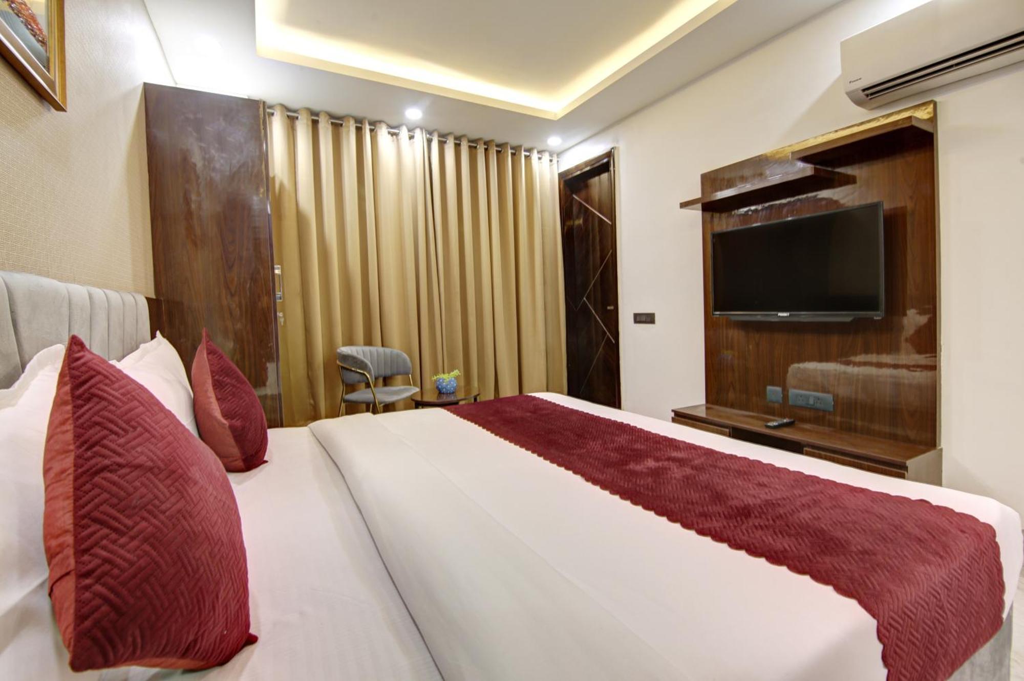 Limewood Stay - Millennium Huda City Center グルガウン エクステリア 写真