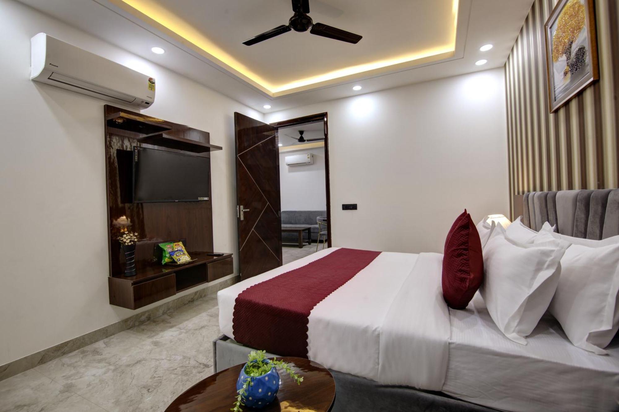 Limewood Stay - Millennium Huda City Center グルガウン エクステリア 写真