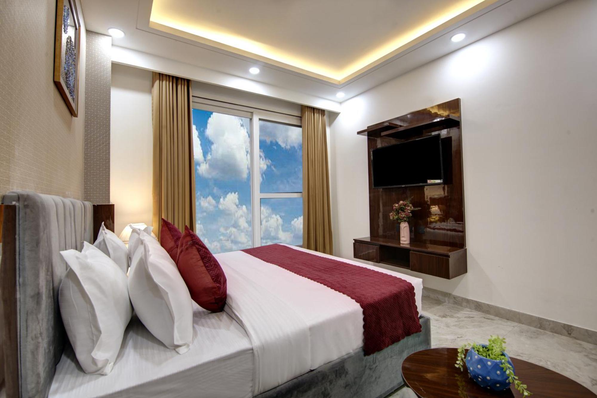 Limewood Stay - Millennium Huda City Center グルガウン エクステリア 写真