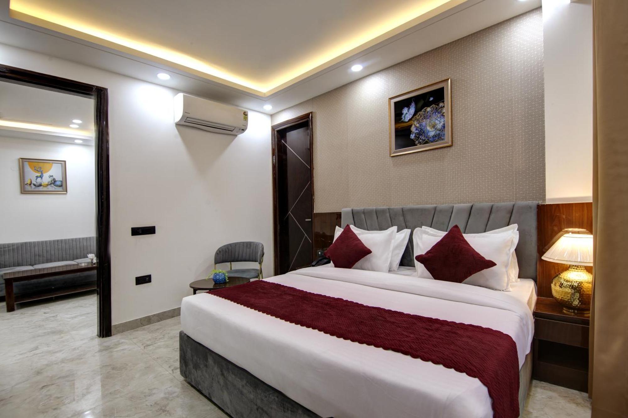 Limewood Stay - Millennium Huda City Center グルガウン エクステリア 写真