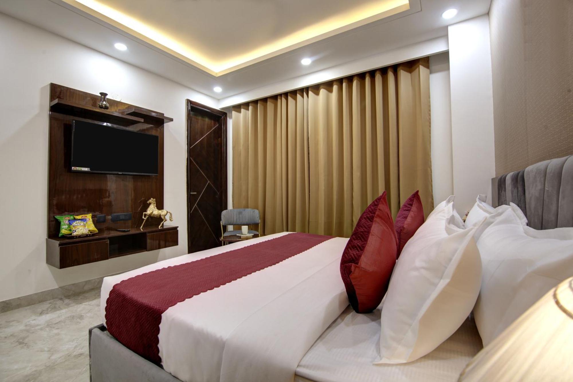 Limewood Stay - Millennium Huda City Center グルガウン エクステリア 写真