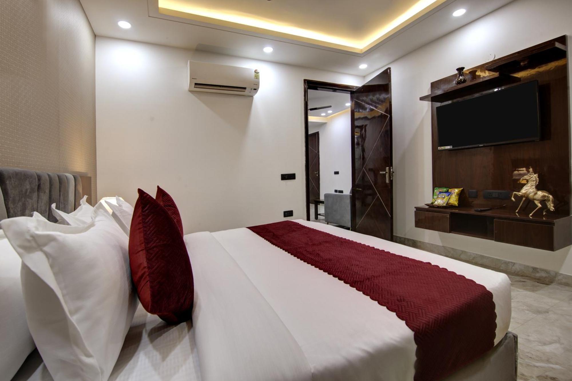 Limewood Stay - Millennium Huda City Center グルガウン エクステリア 写真